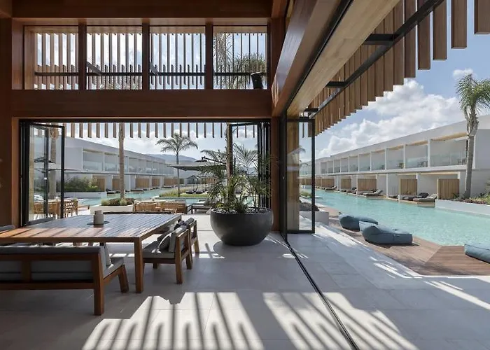 D Andrea Lagoon (adults Only)